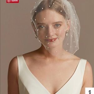 Scattered Pearl Blusher Veil